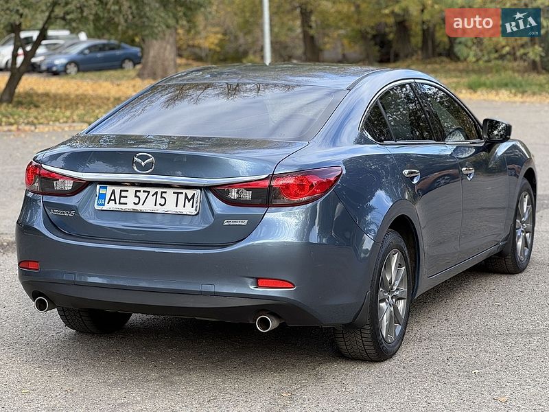 Седан Mazda 6 2016 в Днепре