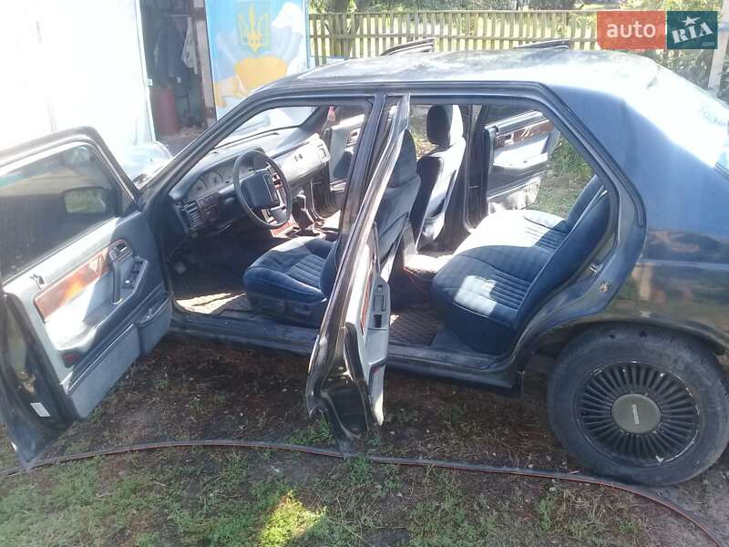 Седан Mazda 929 1987 в Дніпрі