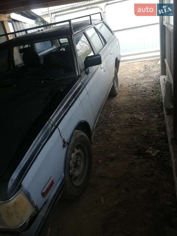 Універсал Mazda 929 1985 в Ізмаїлі