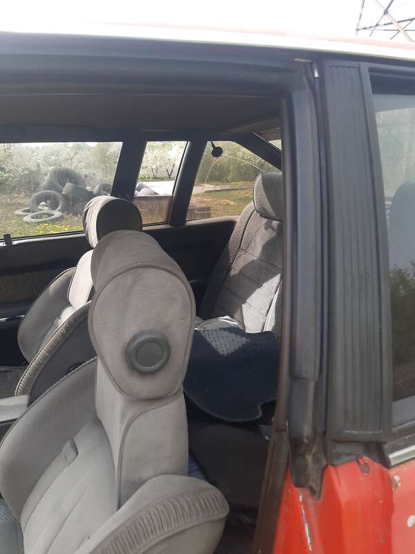 Купе Mazda 929 1983 в Хмельницком