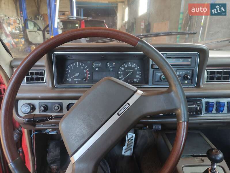 Седан Mazda 929 1981 в Львове фото 15 Седан Mazda 929 1981 в Львове