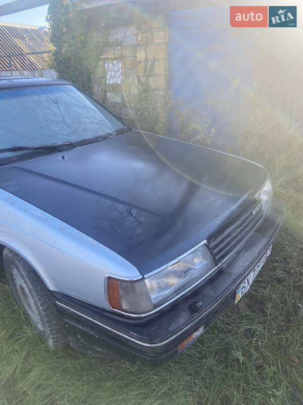 Седан Mazda 929 1988 в Вінниці