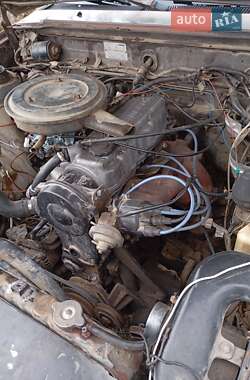 Седан Mazda 929 1987 в Старой Жадовой