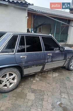 Седан Mazda 929 1986 в Балті