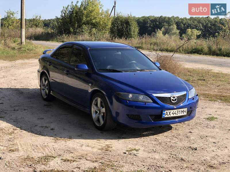 Седан Mazda Atenza 2002 в Валках