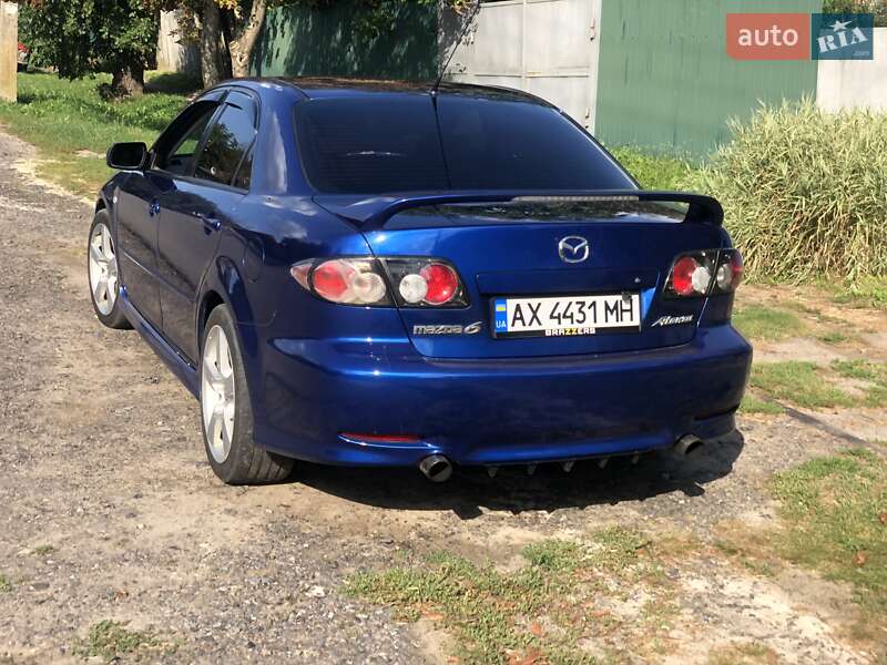 Седан Mazda Atenza 2002 в Валках