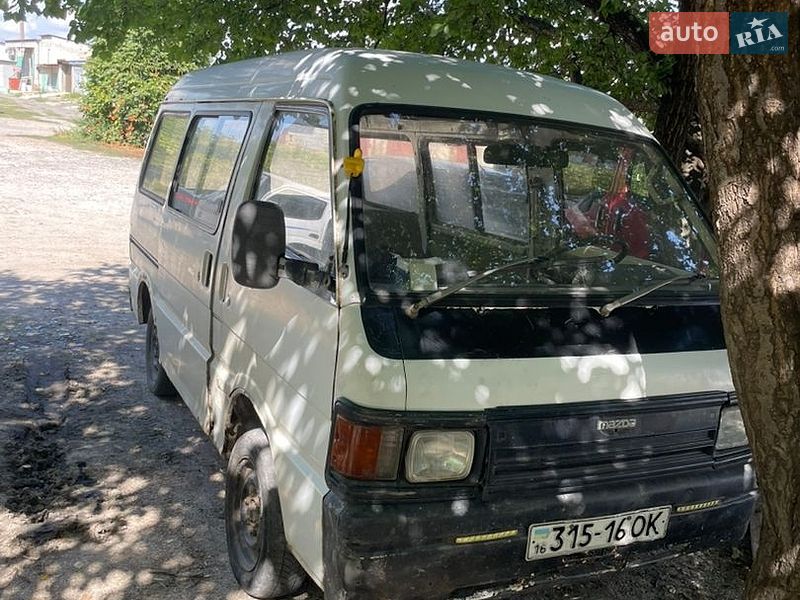 Микроавтобус Mazda Bongo 1989 в Николаеве