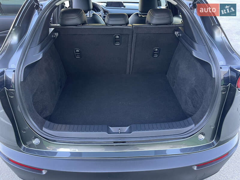 Внедорожник / Кроссовер Mazda CX-30 2023 в Киеве фото 26 Внедорожник / Кроссовер Mazda CX-30 2023 в Киеве
