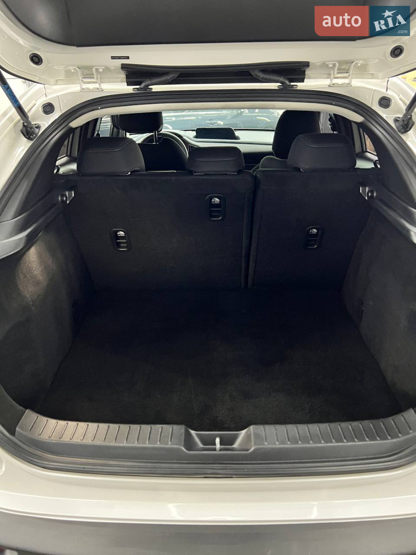 2019 Mazda CX-30 - мініатюра 7
