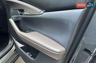 Позашляховик / Кросовер Mazda CX-30 2021 в 