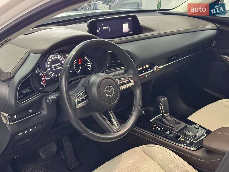 Внедорожник / Кроссовер Mazda CX-30 2022 в Каменском