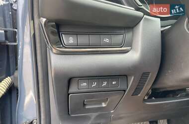 Позашляховик / Кросовер Mazda CX-30 2021 в 