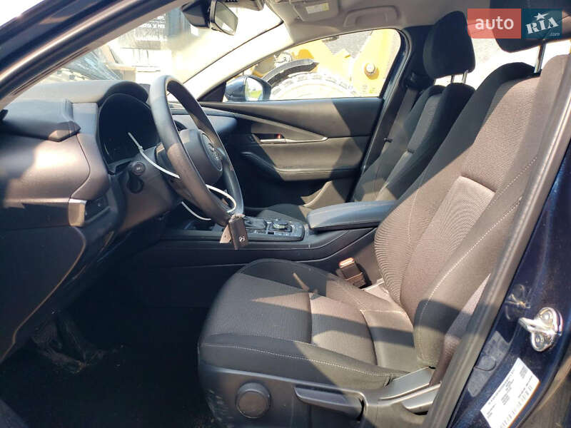 Внедорожник / Кроссовер Mazda CX-30 2022 в Киеве