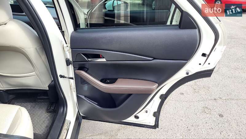 Внедорожник / Кроссовер Mazda CX-30 2020 в Днепре