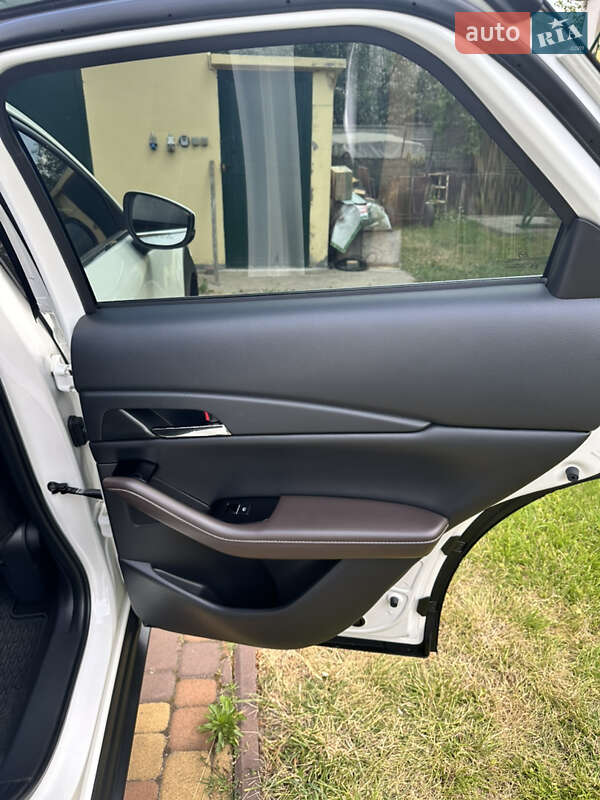 Внедорожник / Кроссовер Mazda CX-30 2021 в Киеве