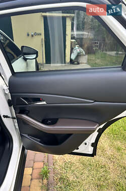 Позашляховик / Кросовер Mazda CX-30 2021 в 