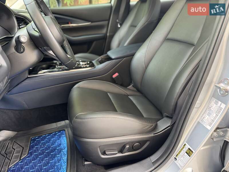 Позашляховик / Кросовер Mazda CX-30 2019 в Дніпрі