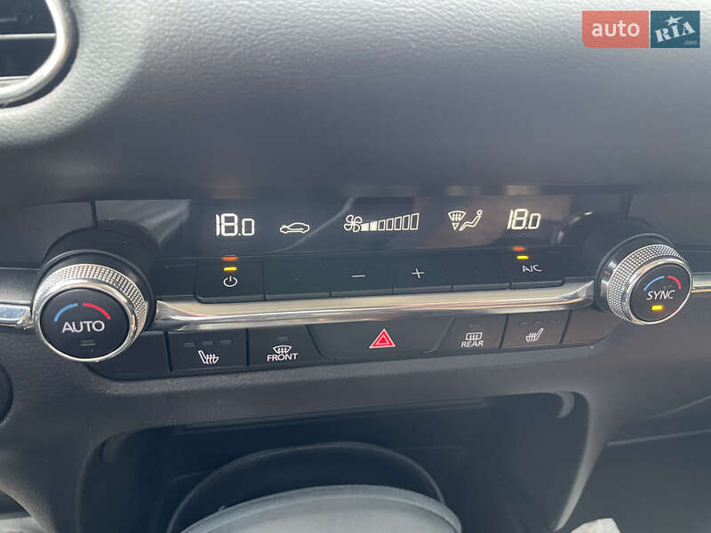 Внедорожник / Кроссовер Mazda CX-30 2022 в Житомире