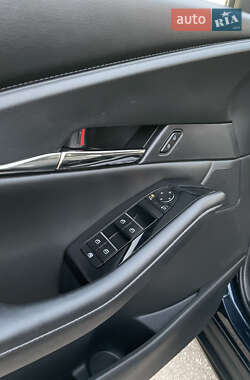 Внедорожник / Кроссовер Mazda CX-30 2023 в 