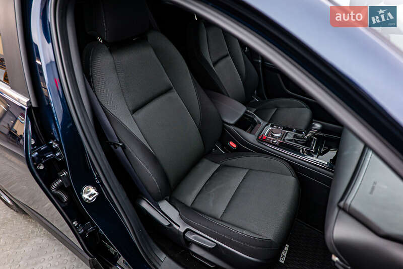 Внедорожник / Кроссовер Mazda CX-30 2021 в Киеве