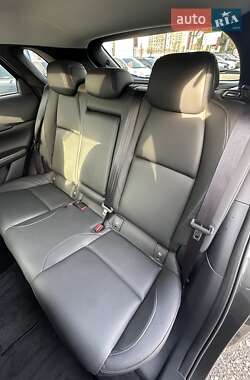 Позашляховик / Кросовер Mazda CX-30 2024 в 