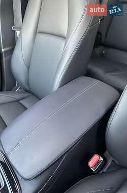 Позашляховик / Кросовер Mazda CX-30 2024 в 