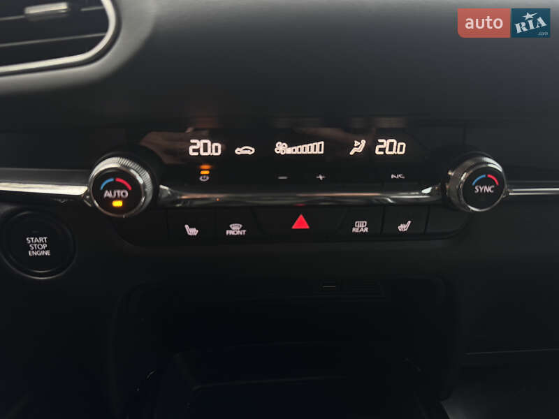 Внедорожник / Кроссовер Mazda CX-30 2020 в Киеве