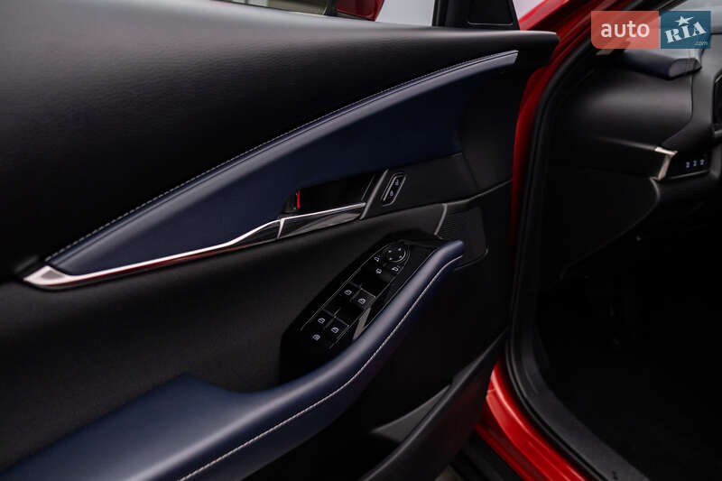 Внедорожник / Кроссовер Mazda CX-30 2020 в Киеве