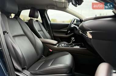 Позашляховик / Кросовер Mazda CX-30 2020 в 