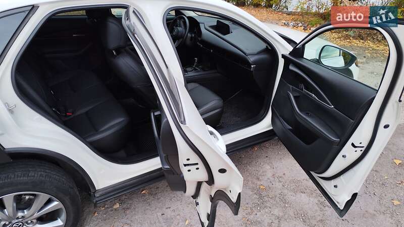 Внедорожник / Кроссовер Mazda CX-30 2022 в Днепре фото 30 Внедорожник / Кроссовер Mazda CX-30 2022 в Днепре