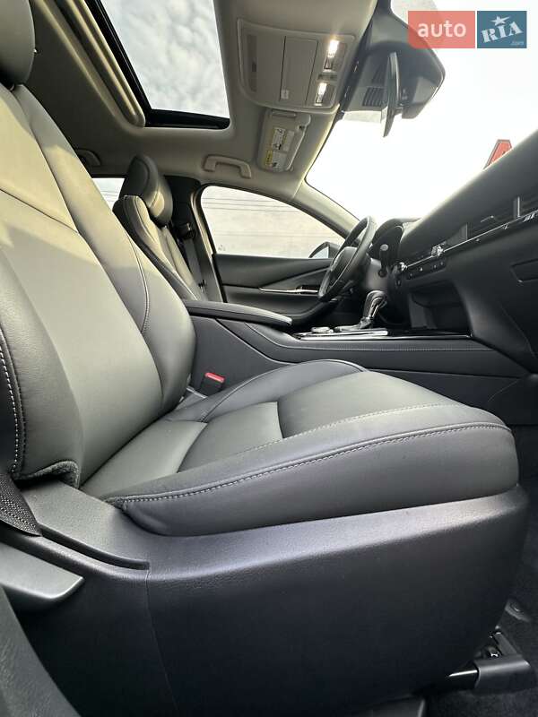 Позашляховик / Кросовер Mazda CX-30 2024 в Білогородці
