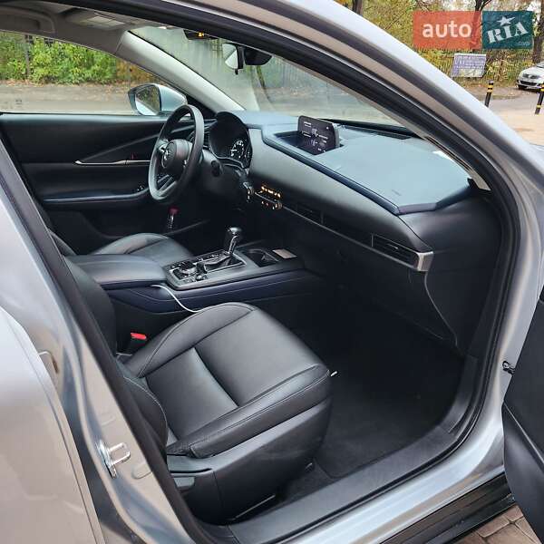 Позашляховик / Кросовер Mazda CX-30 2020 в Києві фото 22 Позашляховик / Кросовер Mazda CX-30 2020 в Києві