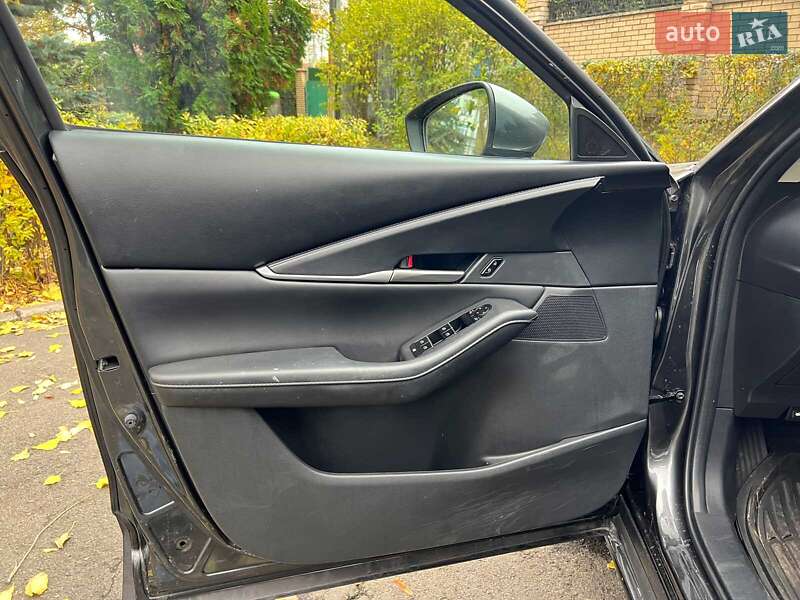 Внедорожник / Кроссовер Mazda CX-30 2022 в Киеве