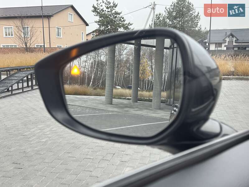 Позашляховик / Кросовер Mazda CX-30 2019 в Києві фото 42 Позашляховик / Кросовер Mazda CX-30 2019 в Києві
