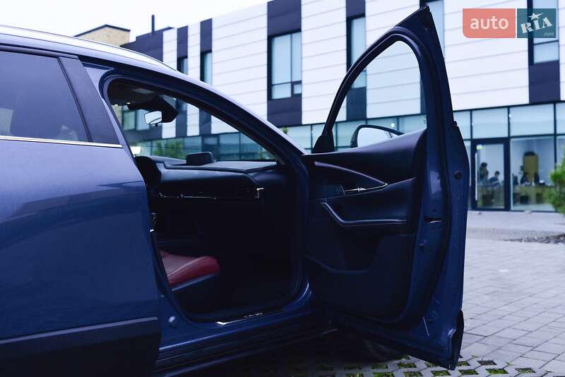 Позашляховик / Кросовер Mazda CX-30 2023 в Хмельницькому
