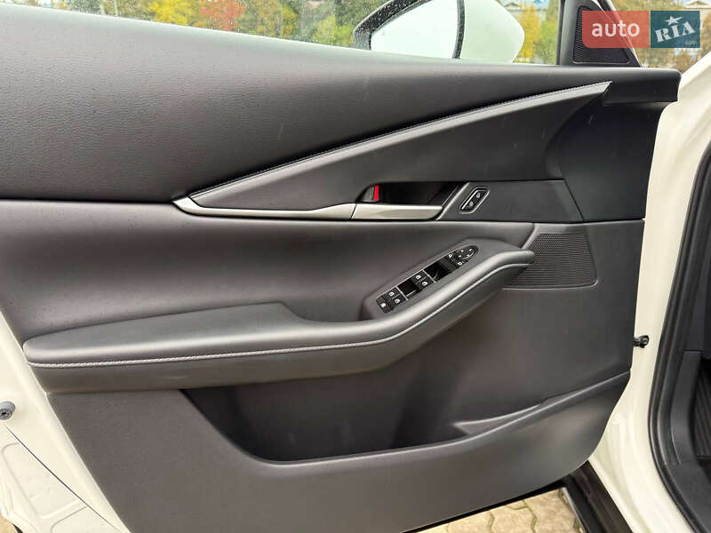 Внедорожник / Кроссовер Mazda CX-30 2021 в Львове