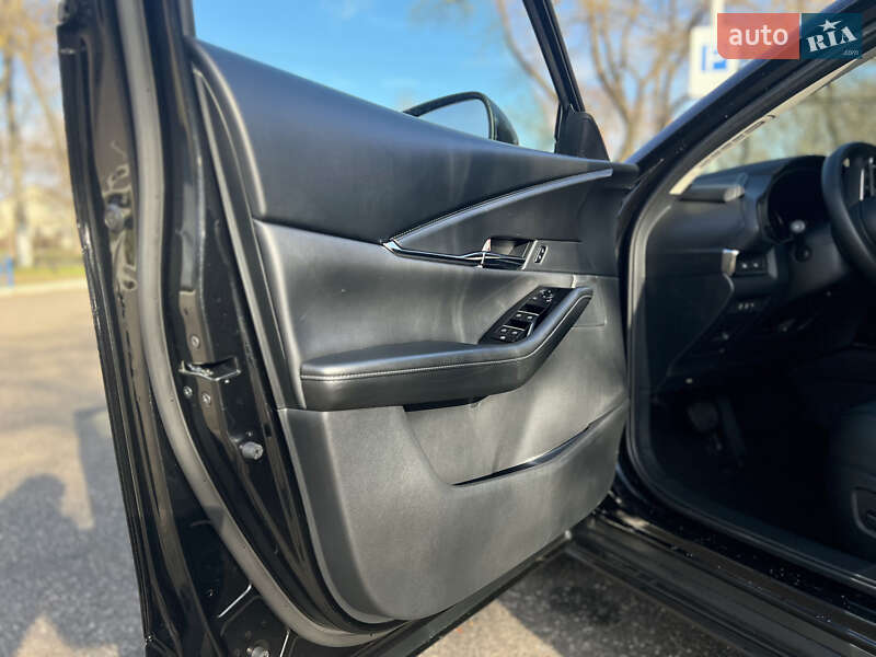 Внедорожник / Кроссовер Mazda CX-30 2025 в Николаеве фото 16 Внедорожник / Кроссовер Mazda CX-30 2025 в Николаеве