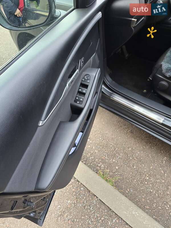 Позашляховик / Кросовер Mazda CX-30 2022 в Дрогобичі