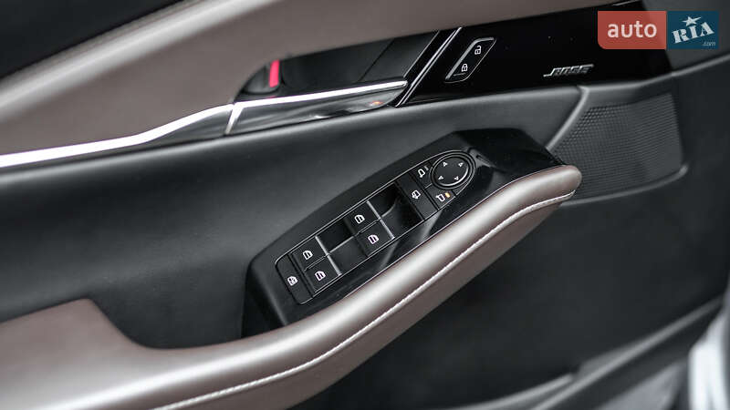 Позашляховик / Кросовер Mazda CX-30 2023 в Львові