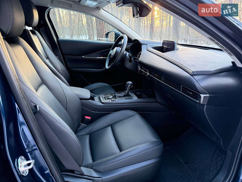 Внедорожник / Кроссовер Mazda CX-30 2022 в Киеве