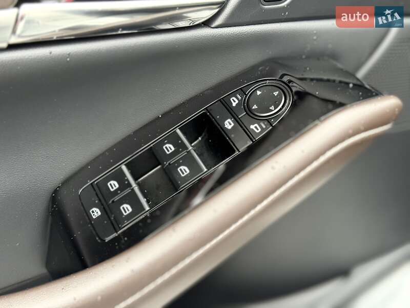 Внедорожник / Кроссовер Mazda CX-30 2025 в Днепре