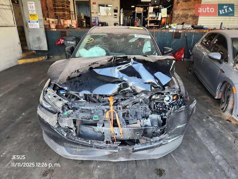 Внедорожник / Кроссовер Mazda CX-30 2023 в Днепре