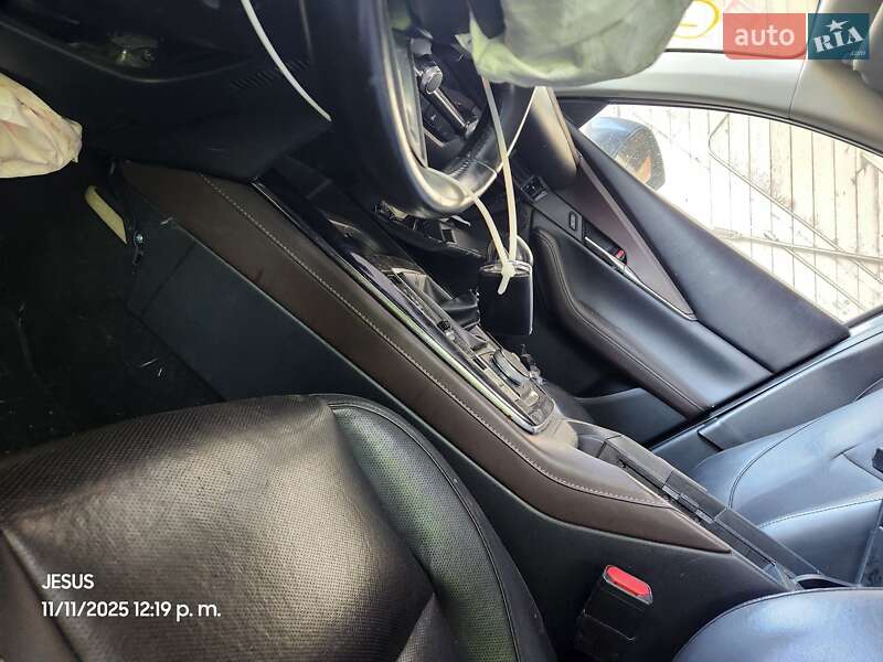 Внедорожник / Кроссовер Mazda CX-30 2023 в Днепре