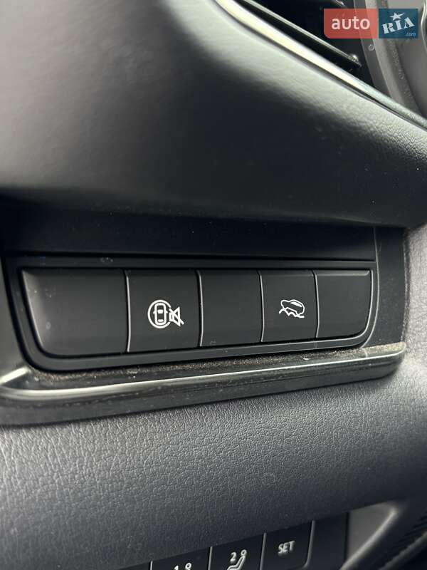 Внедорожник / Кроссовер Mazda CX-30 2024 в Белогородке