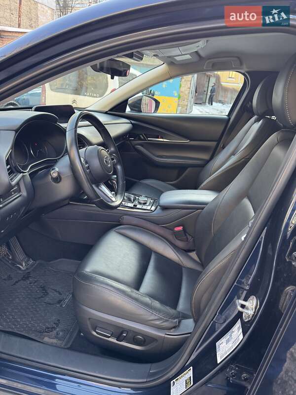 Внедорожник / Кроссовер Mazda CX-30 2019 в Киеве