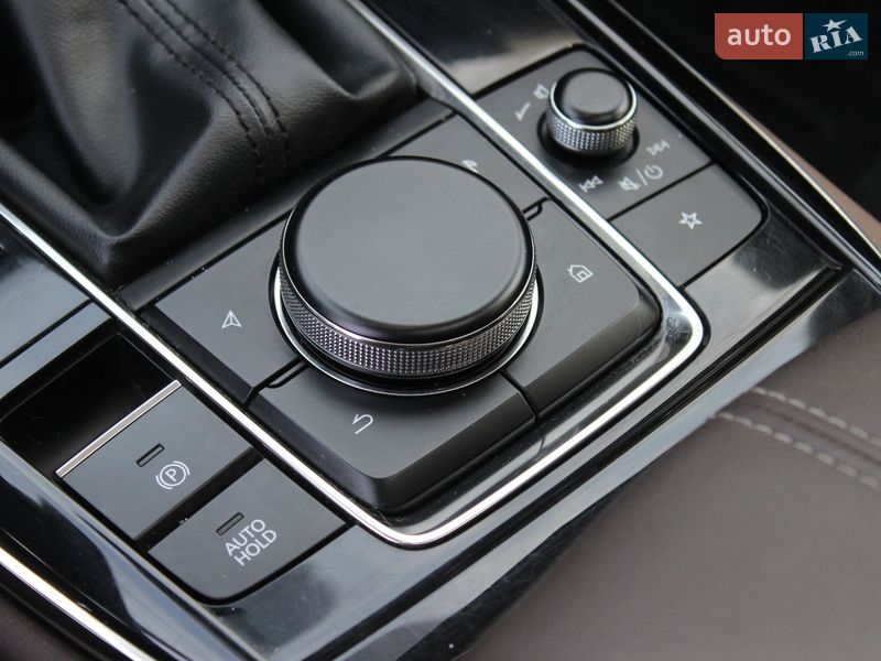 Внедорожник / Кроссовер Mazda CX-30 2021 в Днепре фото 38 Внедорожник / Кроссовер Mazda CX-30 2021 в Днепре