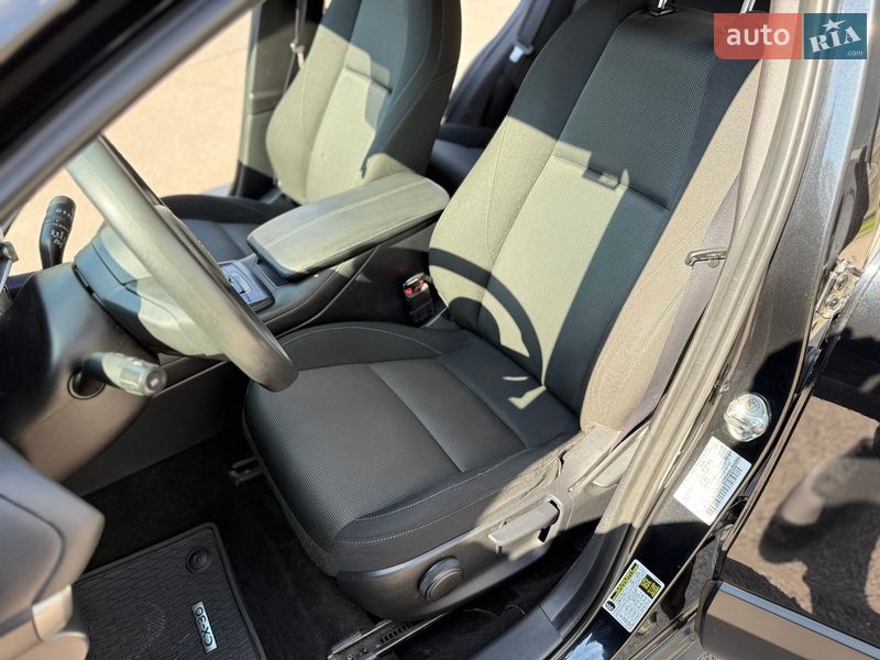 Внедорожник / Кроссовер Mazda CX-30 2020 в Днепре