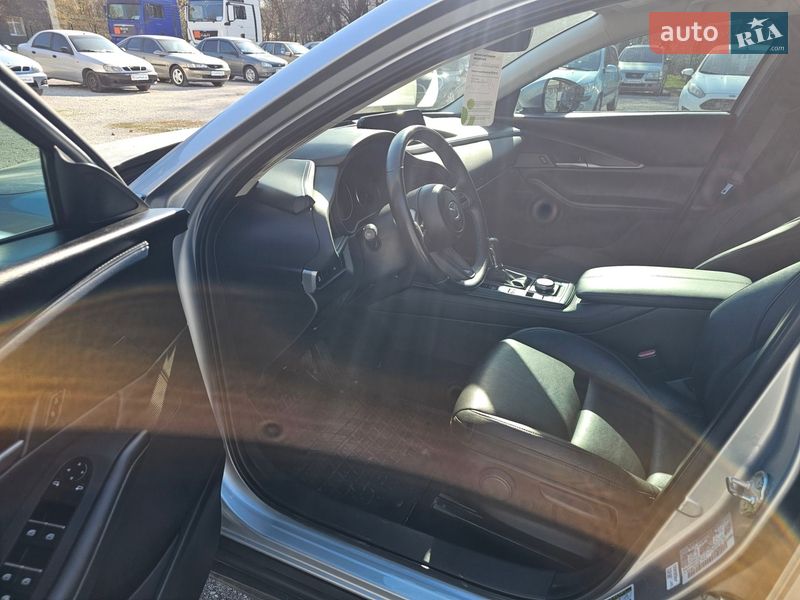 Внедорожник / Кроссовер Mazda CX-30 2021 в Каменском