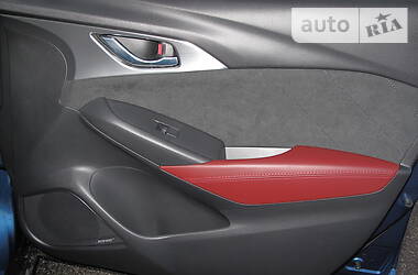 Внедорожник / Кроссовер Mazda CX-3 2019 в 