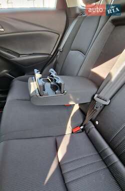 Позашляховик / Кросовер Mazda CX-3 2021 в 